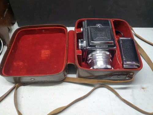 Zenith medium format camera - medium,