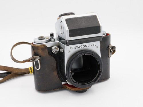 Pentacon six medium format - six,
