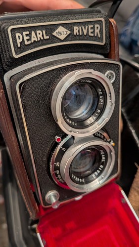 Vintage pearl river tlr - river,